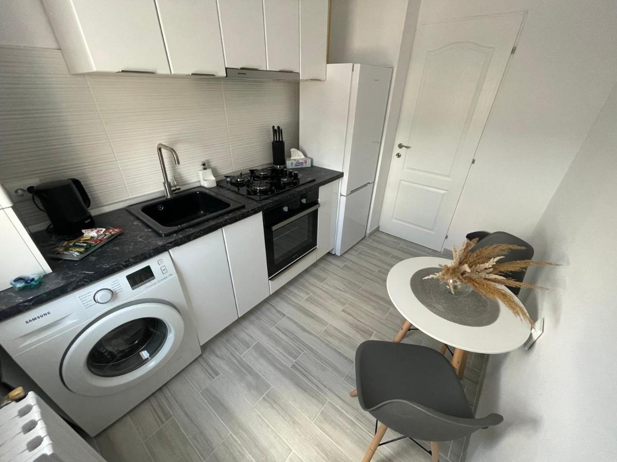 יאשי Apartament De Lux Semicentral מראה חיצוני תמונה