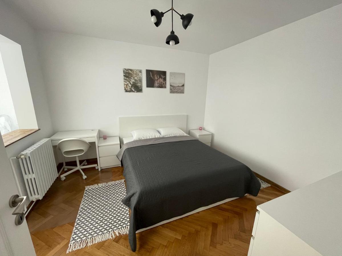 יאשי Apartament De Lux Semicentral מראה חיצוני תמונה